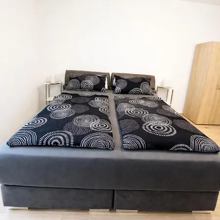 Ayna 1, Direkt An Der Schweizer Grenze Apartament